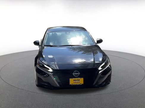 Used 2026 Nissan Altima 2.5 SV FWD image 4