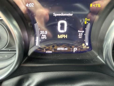 Used 2023 Jeep Wrangler Unlimited Sahara w/ Cold Weather Group AWD/4WD image 22