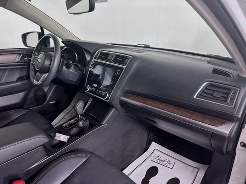 Used 2019 Subaru Outback 2.5i Limited AWD/4WD image 35