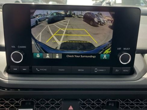 Certified 2025 Honda Accord SE image 27