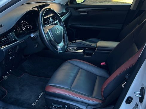 Used 2015 Lexus ES 350 image 11