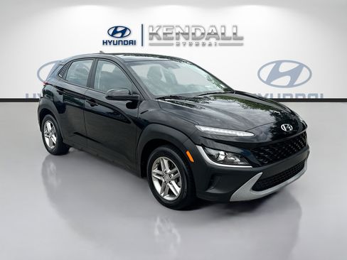 Used 2023 Hyundai Kona SE AWD/4WD image 1