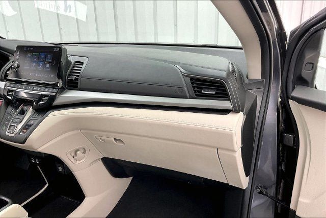 Certified 2025 Honda Odyssey EX-L image 18