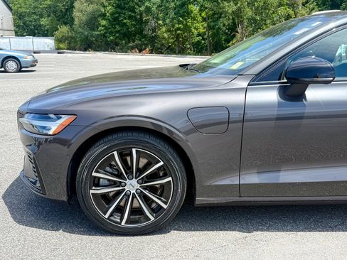 Used 2023 Volvo S60 T8 Plus AWD/4WD image 10