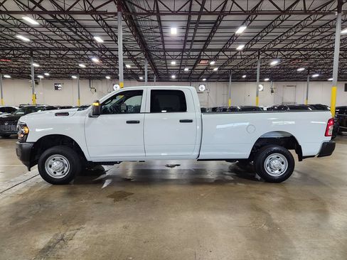 Used 2023 RAM 2500 Tradesman AWD/4WD image 7