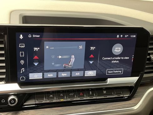 Certified 2025 GMC Sierra 1500 SLT w/ SLT Premium Package image 21