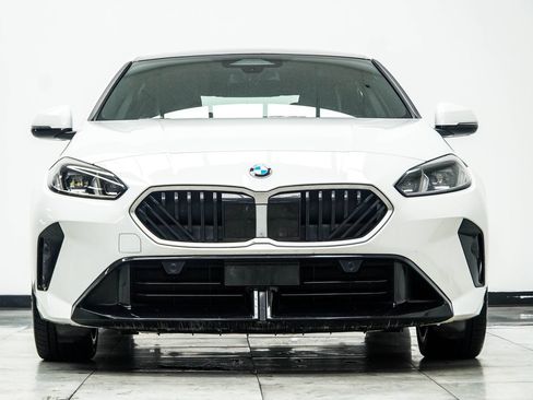 Used 2025 BMW 228i xDrive AWD/4WD image 8