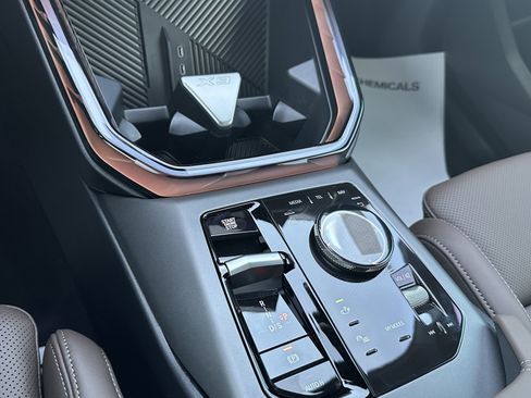 Used 2026 BMW X3 xDrive30 w/ Convenience Package image 24