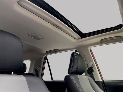 Certified 2023 Toyota 4Runner SR5 Premium w/ Moonroof Package AWD/4WD image 27