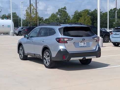 Used 2020 Subaru Outback Limited AWD/4WD image 4