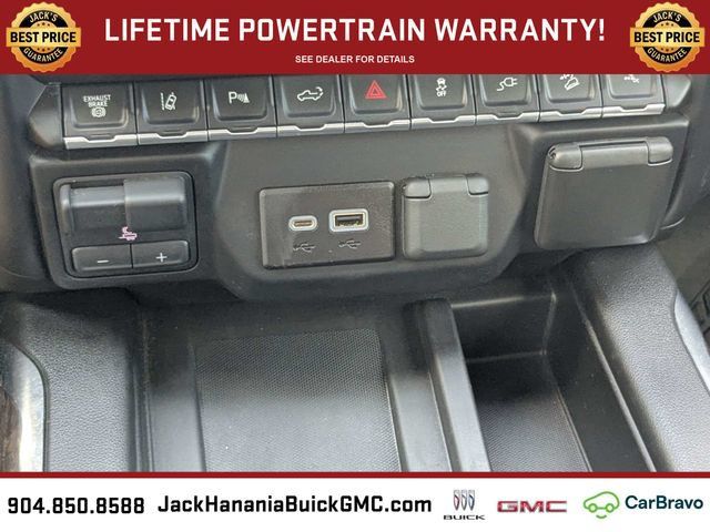 Used 2022 GMC Sierra 3500 Denali w/ Technology Package AWD/4WD image 25