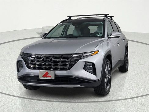 Used 2024 Hyundai Tucson Limited AWD/4WD image 2