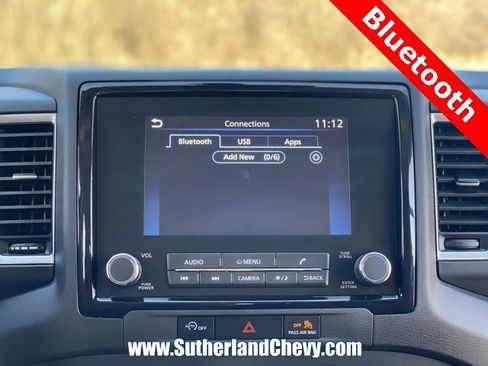 Used 2024 Nissan Frontier SV image 26