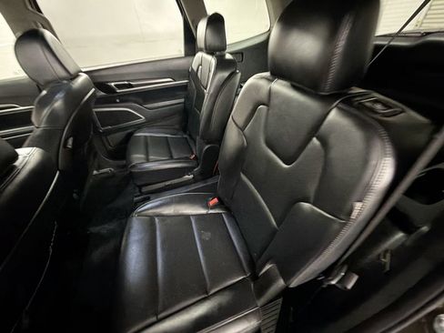 Used 2024 Kia Telluride S w/ S Sunroof Package FWD image 25