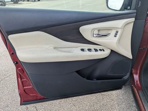 Used 2023 Nissan Murano Platinum w/ Cargo Package FWD image 11