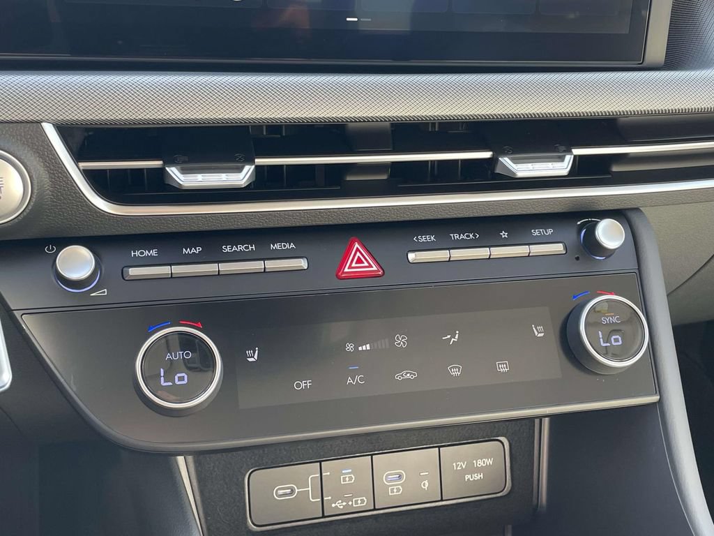 Certified 2026 Hyundai Sonata SEL AWD/4WD image 19