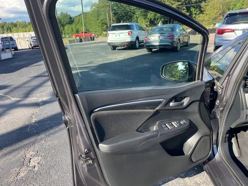 Used 2015 Honda Fit EX image 11
