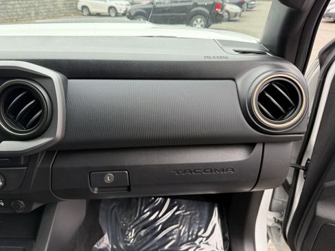 Certified 2022 Toyota Tacoma TRD Pro image 23