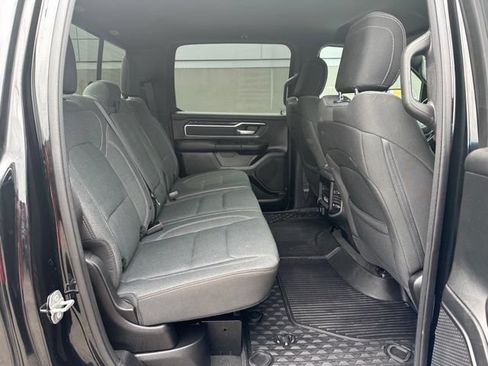 Used 2022 RAM 1500 Big Horn AWD/4WD image 10