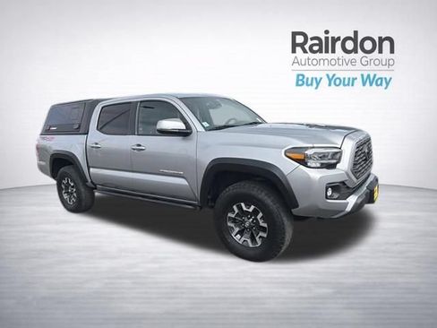 Used 2020 Toyota Tacoma TRD Off-Road w/ Technology Package AWD/4WD image 1