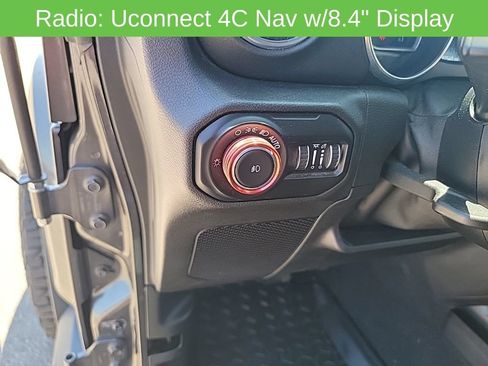 Used 2019 Jeep Wrangler Unlimited Sahara w/ Uconnect 4C Nav & Sound Group AWD/4WD image 22