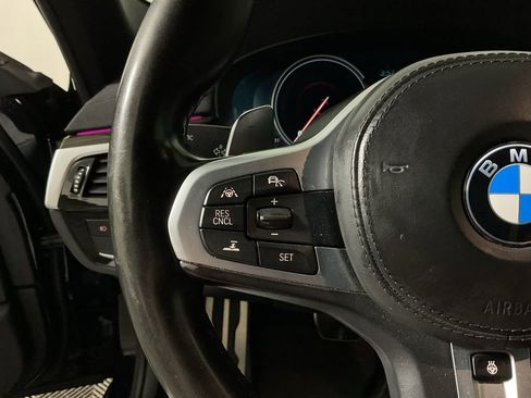 Used 2018 BMW 540i image 25