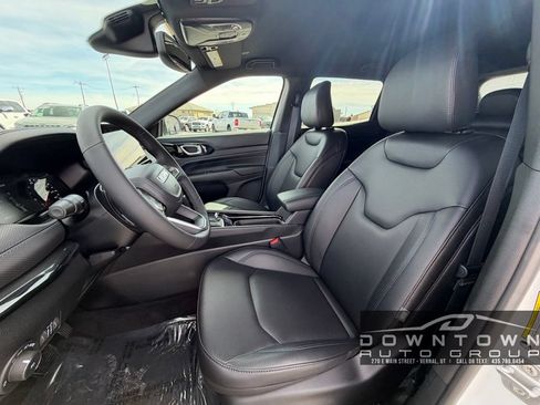 New 2026 Jeep Compass Limited AWD/4WD image 15