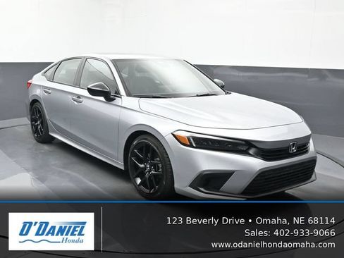 Used 2024 Honda Civic Sport image 8