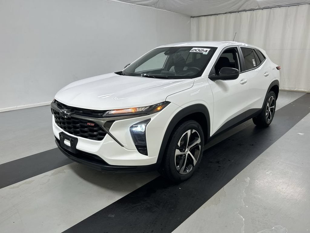 Certified 2024 Chevrolet Trax RS FWD image 5