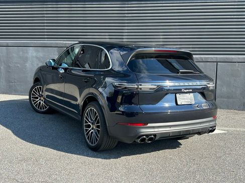 Certified 2020 Porsche Cayenne image 8