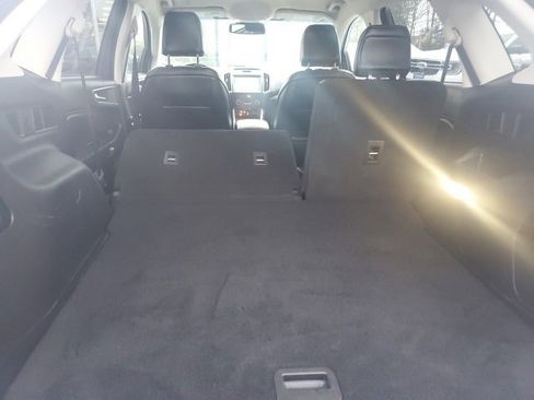 Used 2020 Ford Edge SEL w/ Convenience Package image 13