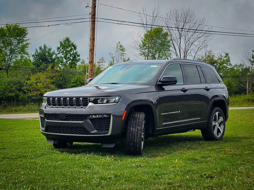 New 2026 Jeep Grand Cherokee Limited AWD/4WD image 7