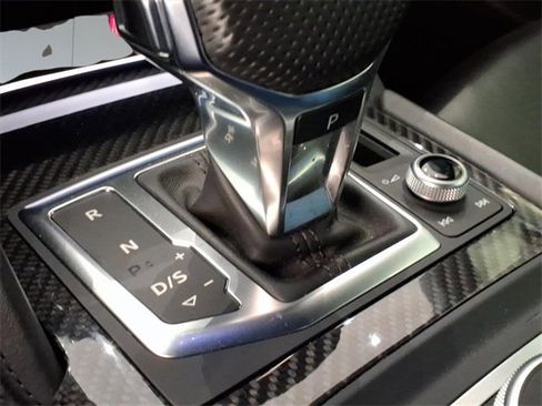 Used 2020 Audi R8 V10 performance image 21