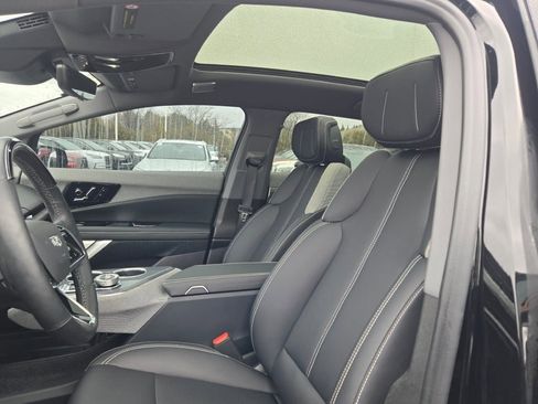 Used 2025 Cadillac Optiq Luxury 1 w/ LPO, Floor Liner Package image 24