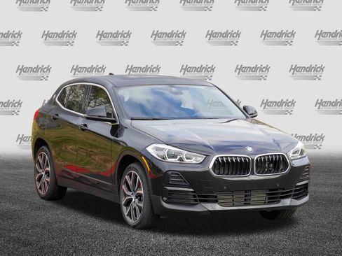 Certified 2023 BMW X2 xDrive28i w/ Convenience Package image 2
