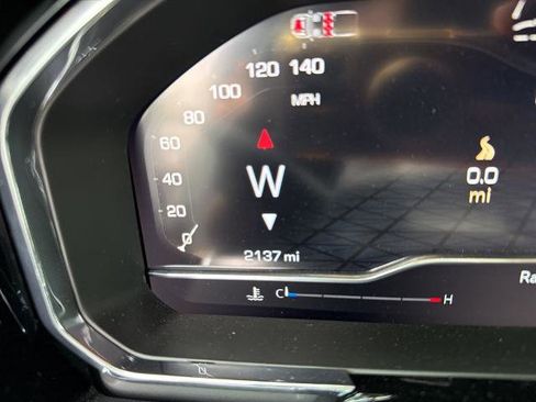 Used 2025 GMC Sierra 1500 Elevation w/ Preferred Package image 5