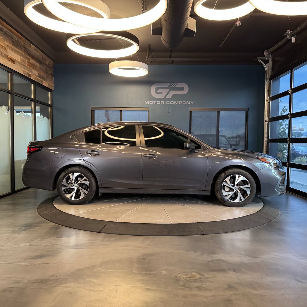 Used 2024 Subaru Legacy AWD/4WD image 2