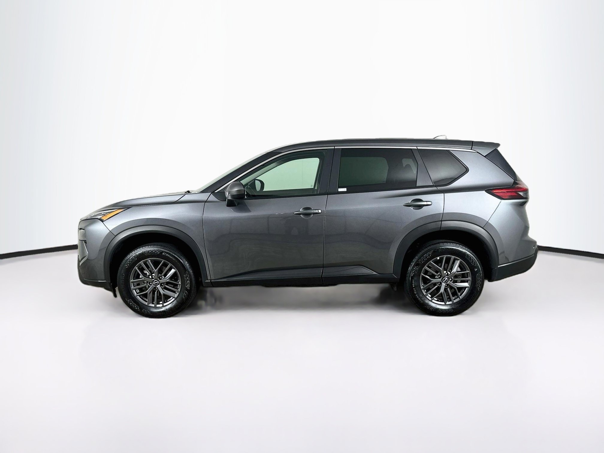 Used 2026 Nissan Rogue SV AWD/4WD image 4