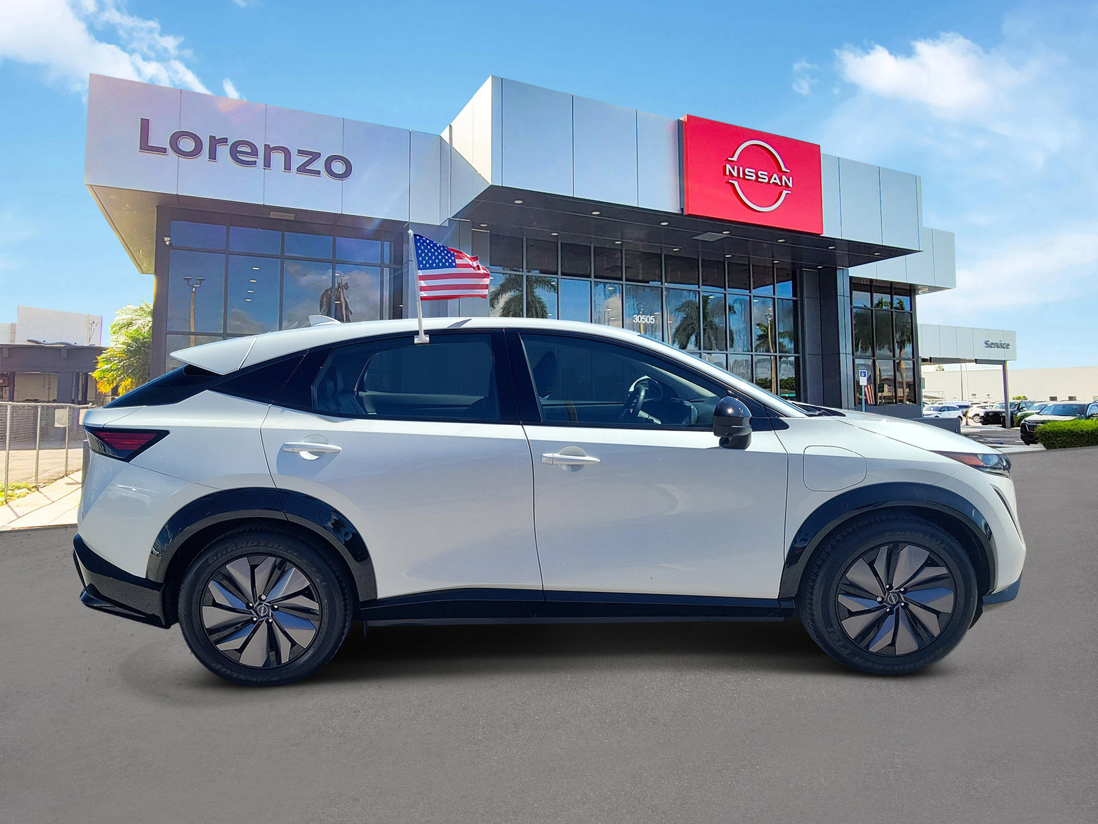 Used 2024 Nissan Ariya AWD image 4