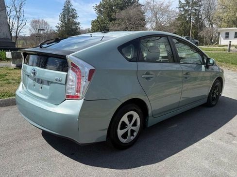 Used 2012 Toyota Prius Three image 7