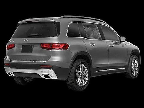 Used 2023 Mercedes-Benz GLB 250 4MATIC image 58