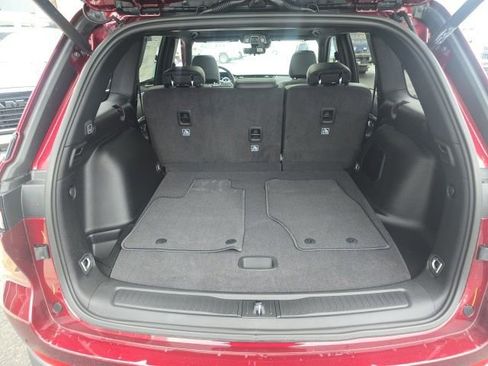 New 2026 Jeep Grand Cherokee Limited w/ Limited Altitude Package image 29