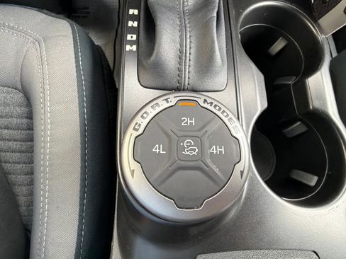 Used 2022 Ford Bronco Outer Banks AWD/4WD image 28