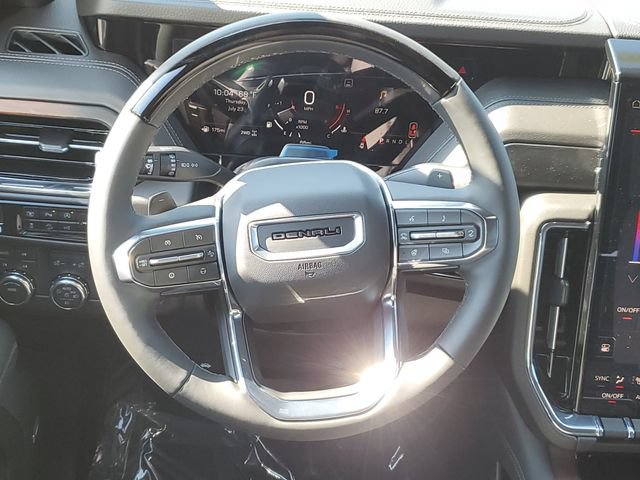 New 2026 GMC Yukon Denali w/ Denali Reserve Package AWD/4WD image 29