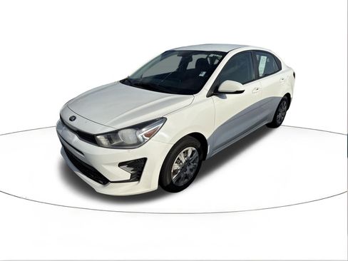 Used 2021 Kia Rio LX FWD image 4