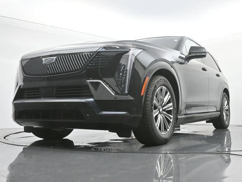 New 2026 Cadillac Escalade IQ Sport 1 w/ LPO, Floor Liner Package image 15