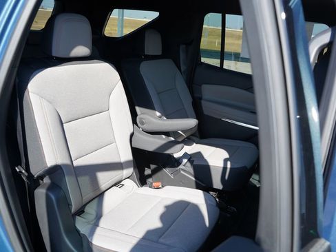New 2026 Chevrolet Traverse LT w/ LPO, Floor Liner Package image 23