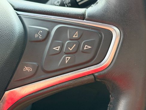 Used 2016 Chevrolet Malibu LT FWD image 29
