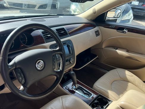 Used 2007 Buick Lucerne CXS w/ Driver Confidence Package image 9