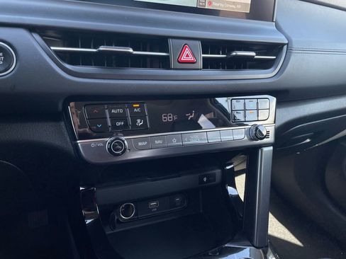 New 2026 Kia Seltos EX image 18
